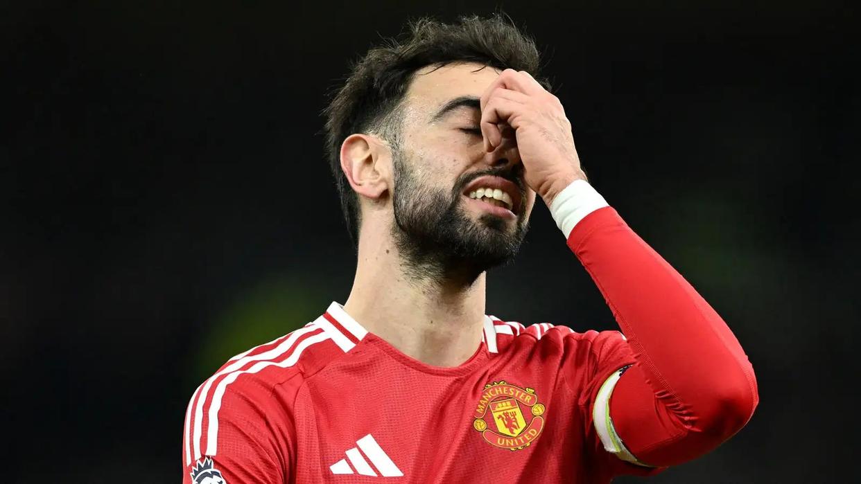 三亿体育体育官网入口-曼联胜利后喜忧参半，球队存在问题暴露