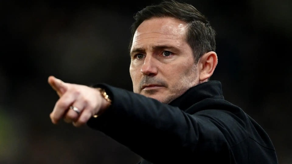 切尔西新老交替，兰帕德上任首秀成功